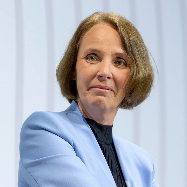 Portrait von pharmaSuisse Präsidentin Martine Ruggli